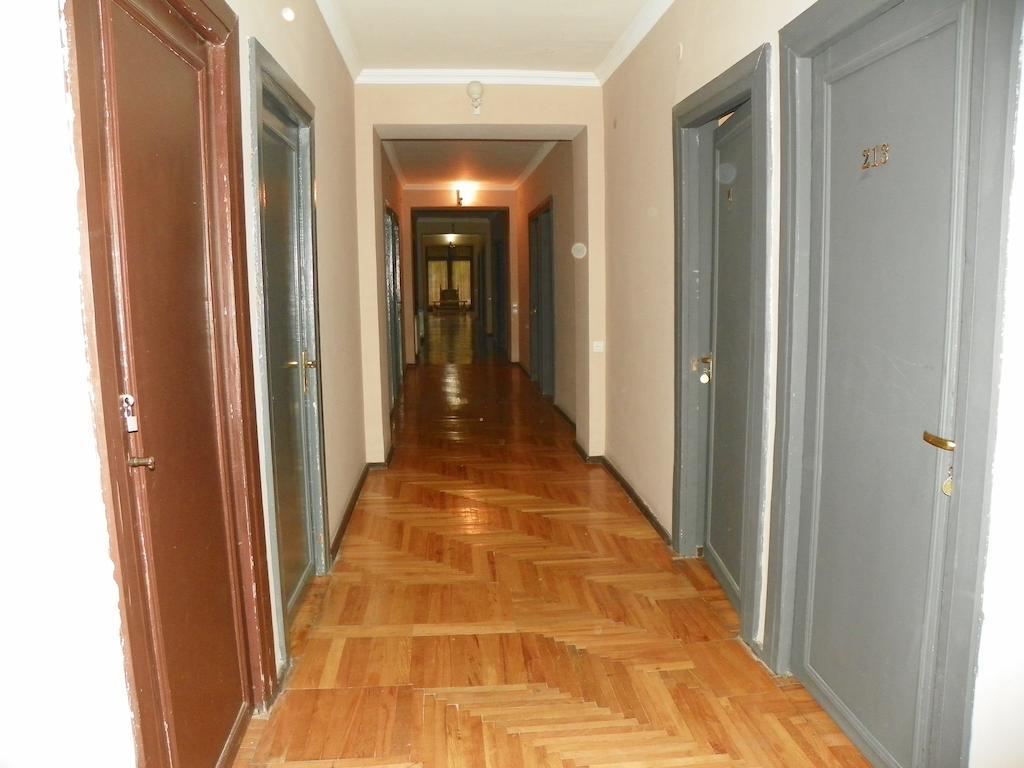 Hereti Hotel Lagodekhi Eksteriør billede