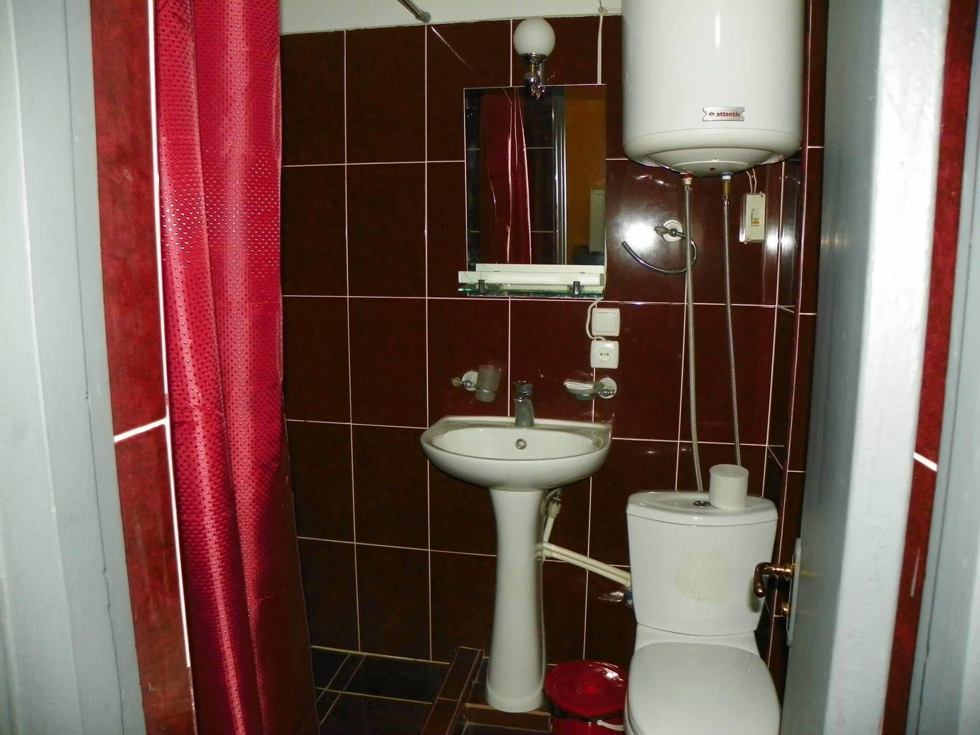 Hereti Hotel Lagodekhi Eksteriør billede